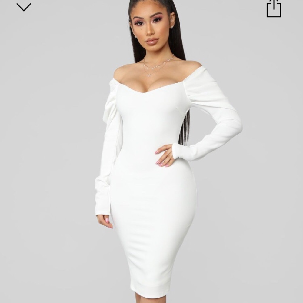 NWT Dinner Party Off Shoulder Midi Dress